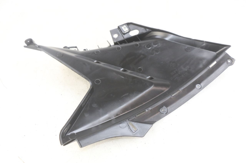 photo de LEFT UNDERSEAT COVER KYMCO AGILITY 16+ 4T 50 (2018 - 2023) - Alternative perspective
