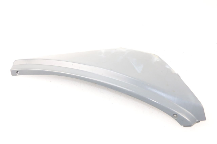 photo de LEFT UNDERSEAT PANEL APRILIA ATLANTIC 125 (2003 - 2009) - Alternative perspective
