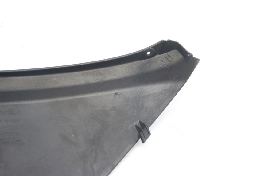 photo de LEFT UNDERSEAT COVER APRILIA ATLANTIC 500 (2002 - 2003) - Surface and material condition