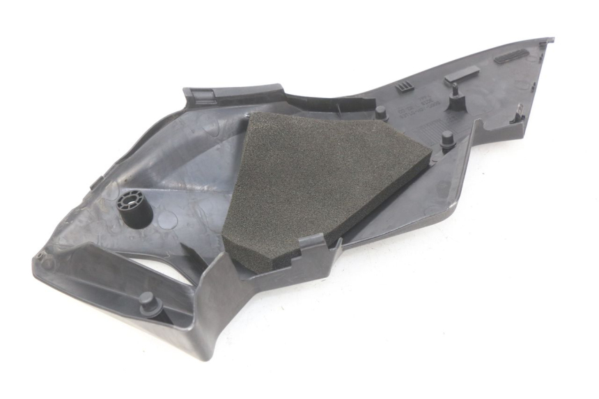 photo de LEFT UNDERSEAT PANEL HONDA CBRF CBR-F PC41 600 (2011 - 2013) - Alternative perspective