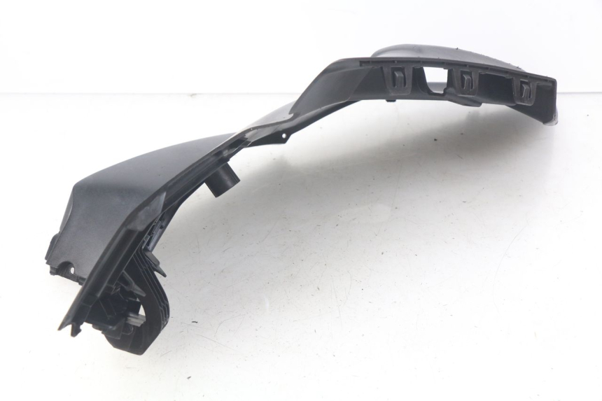 photo de LEFT UNDERSEAT COVER PEUGEOT CITYSTAR 50 (2013 - 2017) - Fixing points details