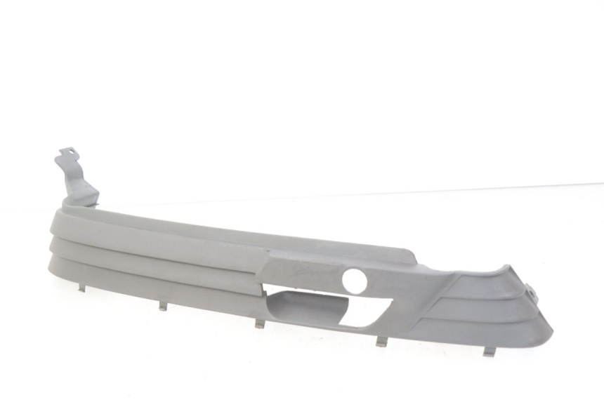 photo de LEFT UNDERSEAT COVER SUZUKI CP 80 (1985 - 1996) - Main view