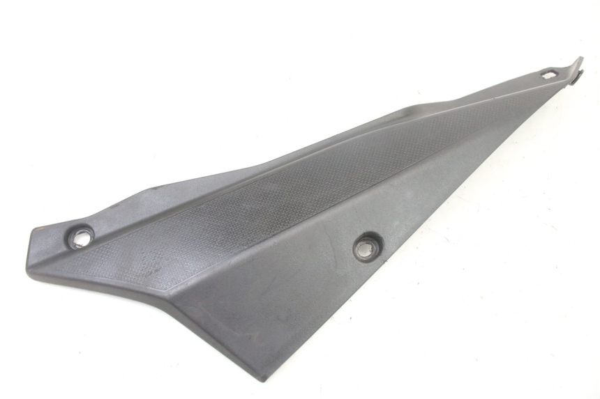 photo de LEFT UNDERSEAT PANEL DERBI SENDA SM DRD X-TREME 50 (2011 - 2017) - Main view