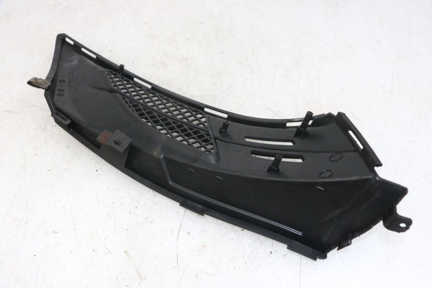 photo de LEFT UNDERSEAT COVER KYMCO DINK 4T 50 (2007 - 2018) - Component detail