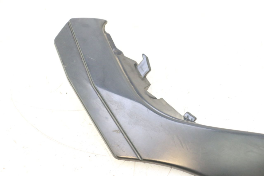 photo de LEFT UNDERSEAT PANEL KAWASAKI ER-6 ER6 F ABS 650 (2012 - 2016) - Zoom on usage condition