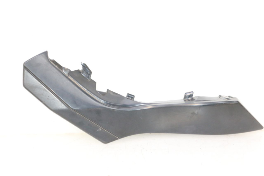 photo de LEFT UNDERSEAT PANEL KAWASAKI ER-6 ER6 F ABS 650 (2012 - 2016) - Technical close-up
