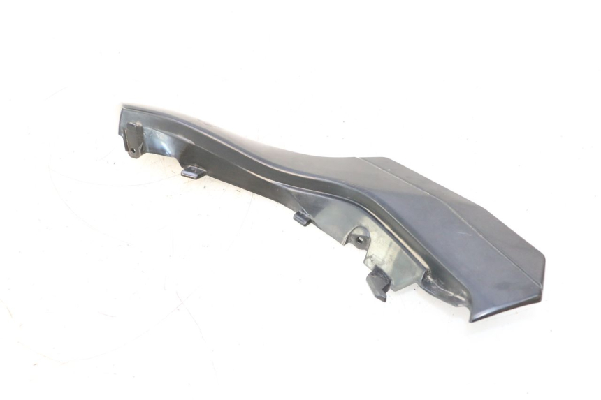 photo de LEFT UNDERSEAT PANEL KAWASAKI ER-6 ER6 F ABS 650 (2012 - 2016) - Surface and material condition