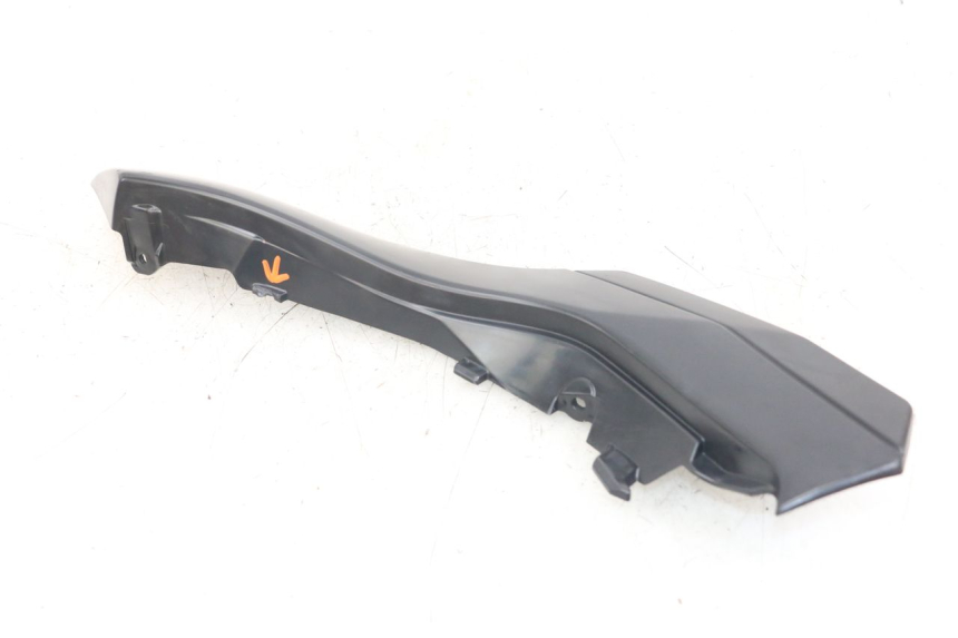 photo de LEFT UNDERSEAT PANEL KAWASAKI ER-6 ER6 N 650 (2012 - 2016) - Product overview