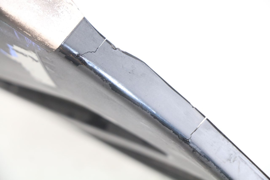 photo de LEFT UNDERSEAT COVER YAMAHA FJ 3CX 1200 (1986 - 1996) - Component detail