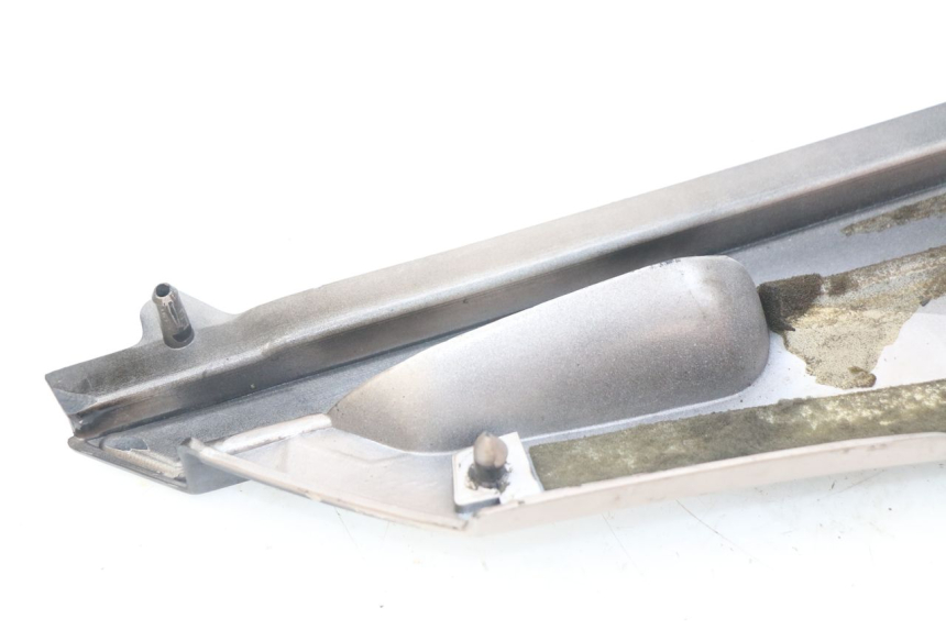 photo de LEFT UNDERSEAT COVER YAMAHA FJ 3CX 1200 (1986 - 1996) - Product overview