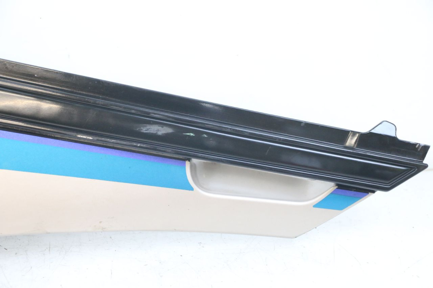 photo de LEFT UNDERSEAT COVER YAMAHA FJ 3CX 1200 (1986 - 1996) - Detailed visual inspection