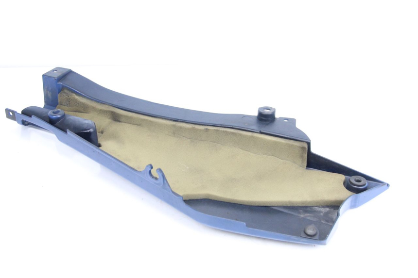 photo de LEFT UNDERSEAT PANEL YAMAHA FJR ABS 1300 (2006 - 2012) - Alternative perspective