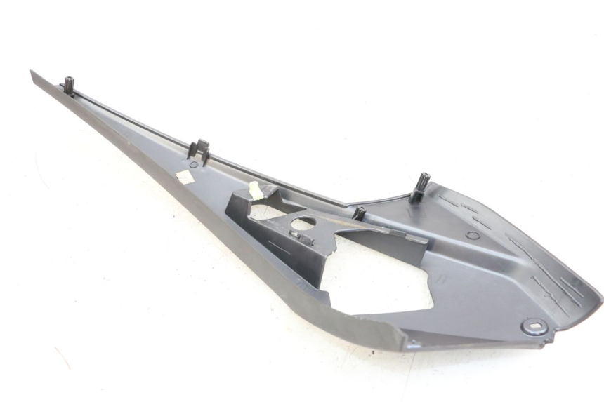 photo de LEFT UNDERSEAT PANEL PEUGEOT GEOPOLIS RS 125 (2007 - 2009) - Component detail