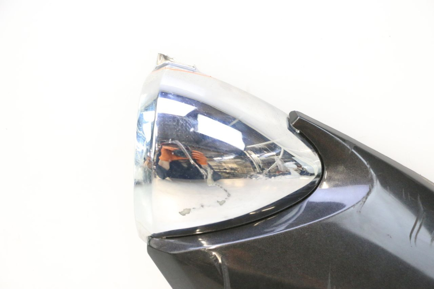photo de LEFT UNDERSEAT PANEL SUZUKI GSF N BANDIT 1200 (2001 - 2005) - Additional view of the item