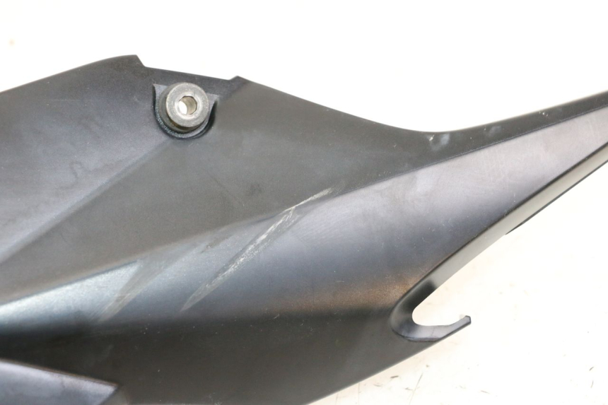 photo de LEFT UNDERSEAT PANEL SUZUKI GSR 750 (2011 - 2017) - Component detail
