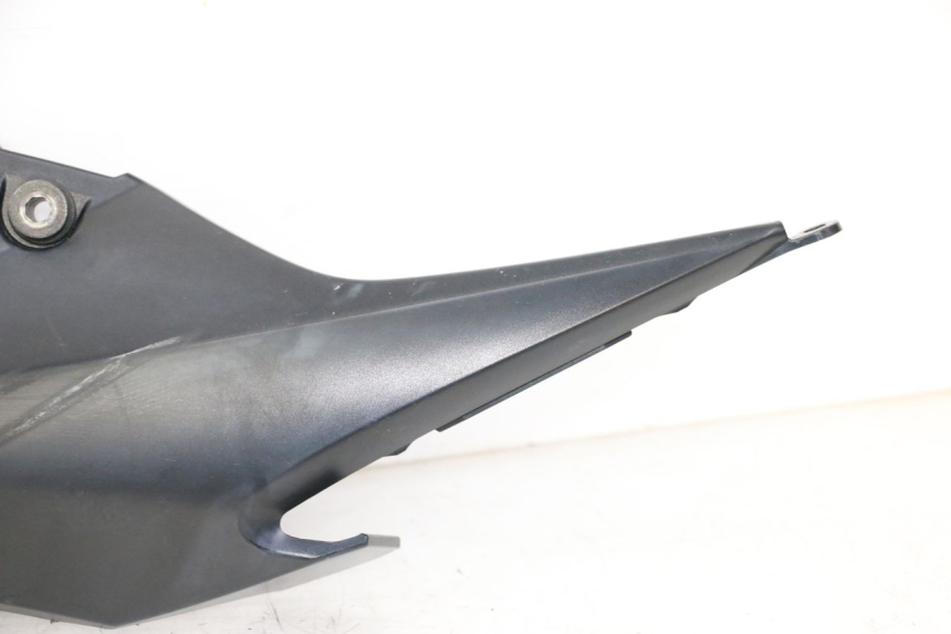 photo de LEFT UNDERSEAT PANEL SUZUKI GSR 750 (2011 - 2017) - Checked used part