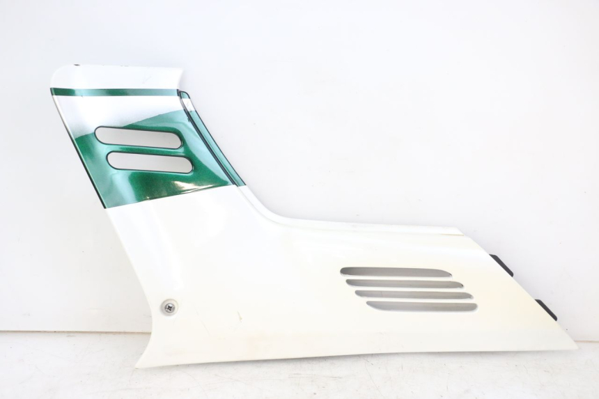 photo de LEFT UNDERSEAT PANEL HONDA CBR F 1000 (1993 - 1996) - Main view