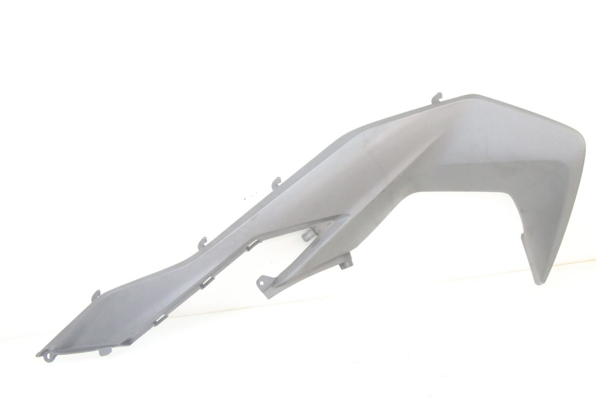 photo de LEFT UNDERSEAT PANEL HONDA FORZA 125 (2021 - 2025) - Alternative perspective