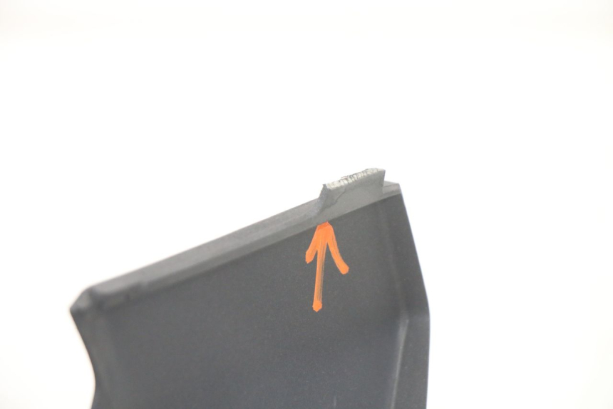 photo de LEFT UNDERSEAT PANEL HONDA FORZA 125 (2021 - 2025) - Checked used part