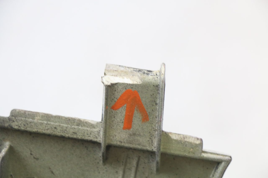 photo de LEFT UNDERSEAT PANEL HONDA NES AROBASE 125 (2000 - 2003) - Product overview