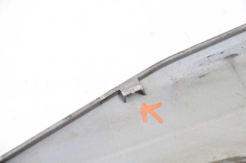 photo de LEFT UNDERSEAT COVER SYM JET 14 4T 50 (2018 - 2022) - Technical close-up