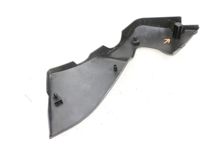 photo de LEFT UNDERSEAT PANEL KYMCO K-PW K-PIPE 50 (2012 - 2017) - Technical close-up