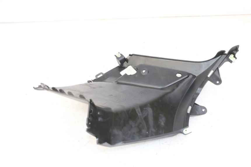 photo de LEFT UNDERSEAT COVER PEUGEOT KISBEE 2T 50 (2018 - 2022) - Component detail