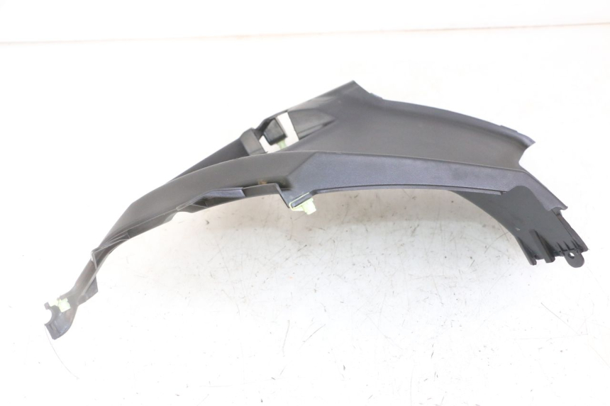 photo de LEFT UNDERSEAT COVER PEUGEOT KISBEE 2T 50 (2018 - 2022) - Alternative perspective