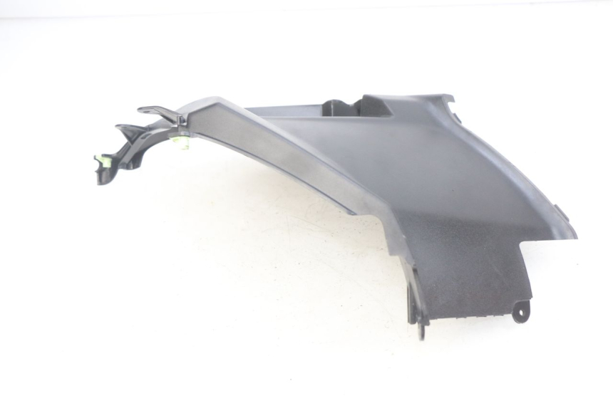 photo de LEFT UNDERSEAT COVER PEUGEOT KISBEE 4T 50 (2018 - 2022) - Technical close-up