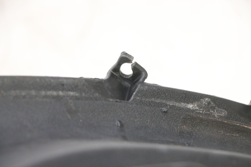photo de LEFT UNDERSEAT PANEL PIAGGIO LIBERTY IGET 4T 50 (2015 - 2020) - Fixing points details