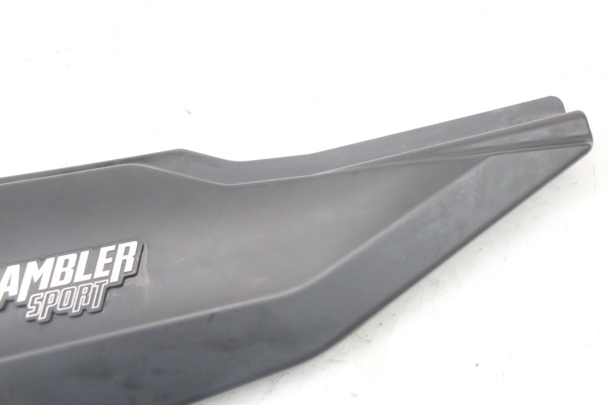 photo de LEFT UNDERSEAT PANEL MASAI SCRAMBLER SPORT 125 (2021 - 2025) - Alternative perspective