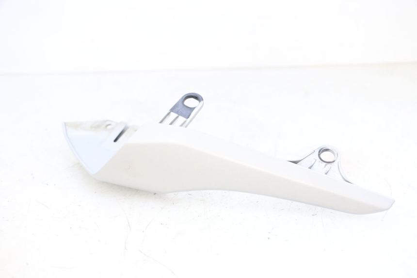 photo de LEFT UNDERSEAT PANEL YAMAHA MT-07 MT07 ABS 700 (2018 - 2020) - Main view