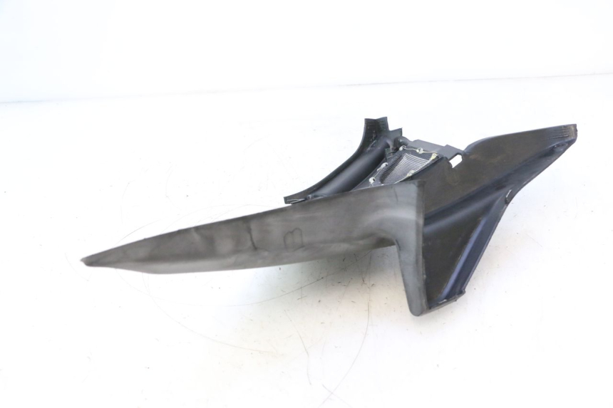 photo de LEFT UNDERSEAT PANEL MBK NITRO 50 (2004 - 2008) - Technical close-up