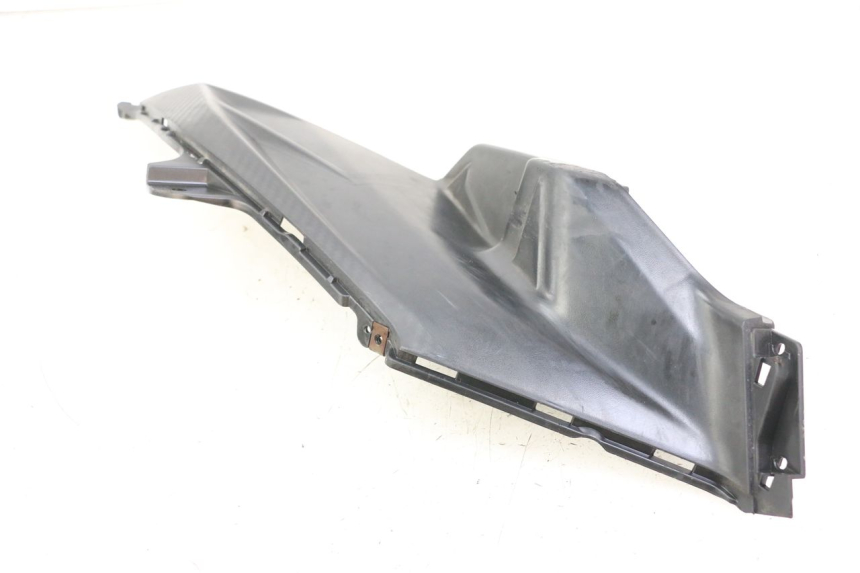 photo de LEFT UNDERSEAT PANEL SYM ORBIT III 3 4T 50 (2021 - 2025) - Markings and original references