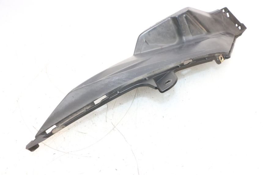 photo de LEFT UNDERSEAT COVER SYM ORBIT III 3 4T 50 (2018 - 2021) - Surface and material condition