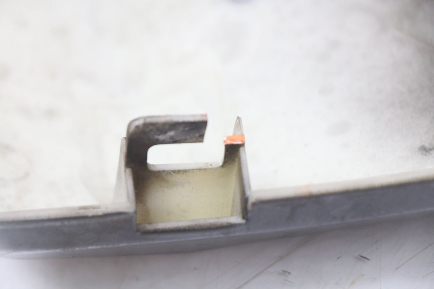 photo de LEFT UNDERSEAT PANEL ASTOR ORCAL 125 (2015 - 2017) - Technical close-up