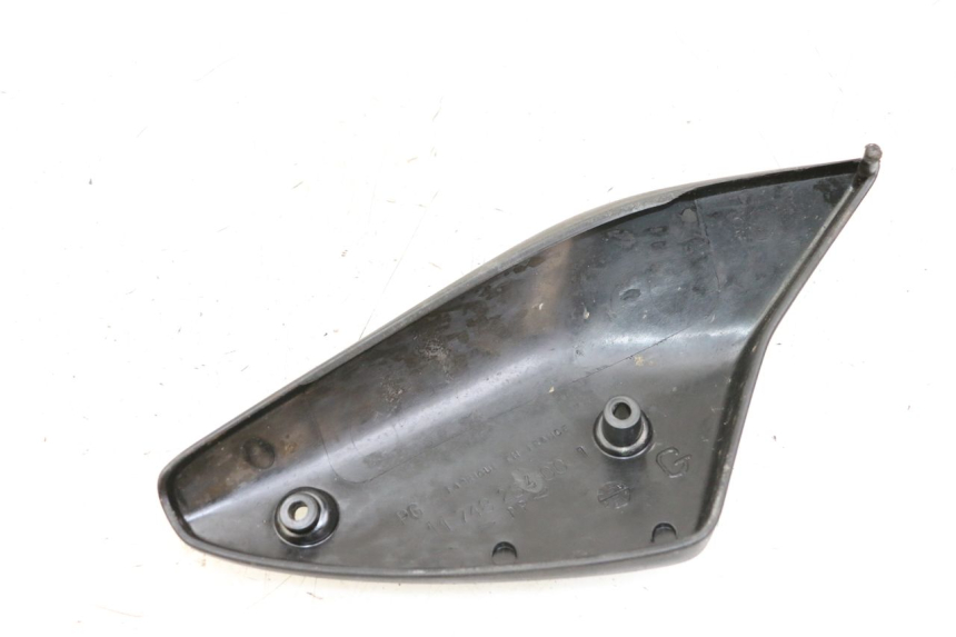 photo de LEFT UNDERSEAT PANEL PEUGEOT TKR TREKKER FURIOUS 50 (2005 - 2014) - Zoom on usage condition