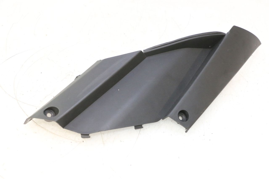 photo de LEFT UNDERSEAT PANEL RAZZO QTR 50 (2011 - 2018) - Main view