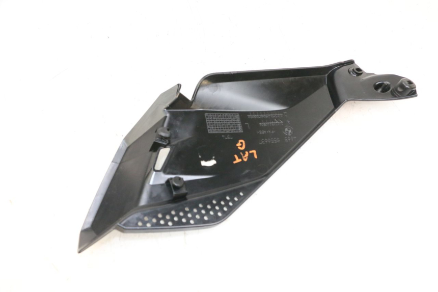 photo de LEFT UNDERSEAT PANEL BMW R GS 1250 (2021 - 2024) - Component detail
