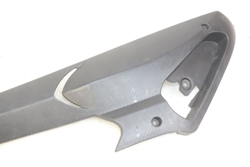 photo de LEFT UNDERSEAT COVER GILERA RUNNER SP 50 (2009 - 2017) - Component detail