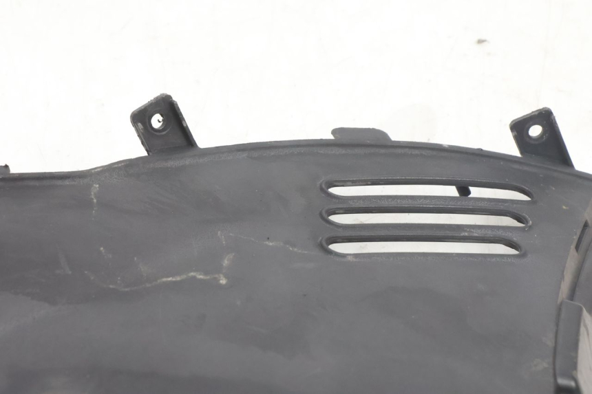 photo de LEFT UNDERSEAT PANEL DAELIM S2 125 (2006 - 2007) - Alternative perspective