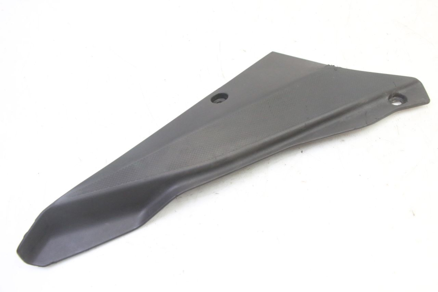 photo de LEFT UNDERSEAT PANEL GILERA SMT SUPERMOTARD 50 (2009 - 2017) - Product overview