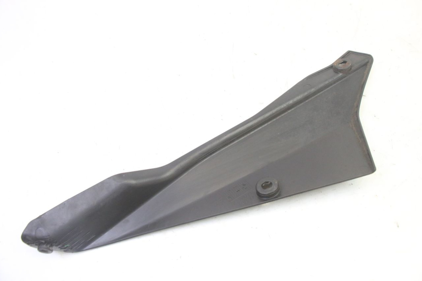 photo de LEFT UNDERSEAT PANEL GILERA SMT SUPERMOTARD 50 (2009 - 2017) - Fixing points details