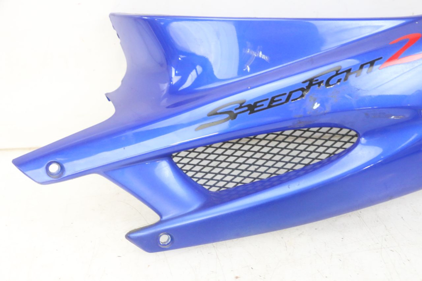 photo de LEFT UNDERSEAT PANEL PEUGEOT SPEEDFIGHT 2 LC 50 (2000 - 2009) - Surface and material condition