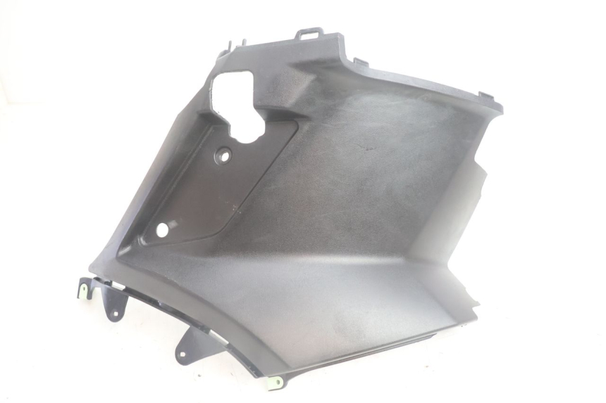 photo de LEFT UNDERSEAT PANEL PEUGEOT STREETZONE NAKED 2T 50 (2014 - 2018) - Alternative perspective