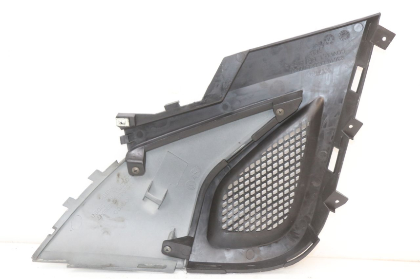 photo de LEFT UNDERSEAT PANEL KYMCO SUPER 8 4T 50 (2021 - 2024) - Component detail