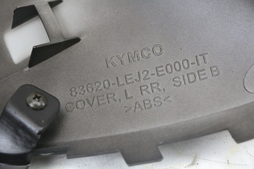 photo de LEFT UNDERSEAT PANEL KYMCO SUPER 8 125 (2008 - 2015) - Product overview