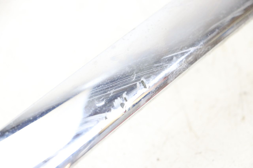 photo de LEFT UNDERSEAT PANEL PIAGGIO X8 125 (2004 - 2007) - Technical close-up