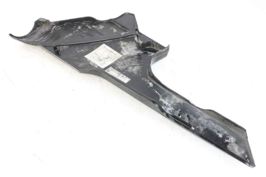 photo de LEFT UNDERSEAT PANEL YAMAHA XJ F 900 (1983 - 1994) - Component detail