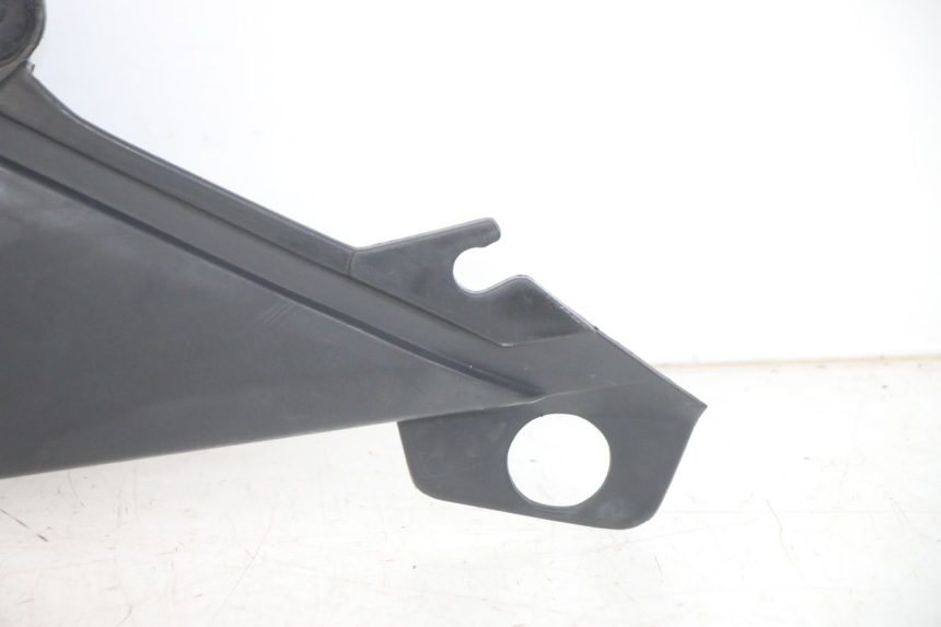 photo de LEFT UNDERSEAT PANEL YAMAHA XJN DIVERSION 600 (2000 - 2003) - Product overview